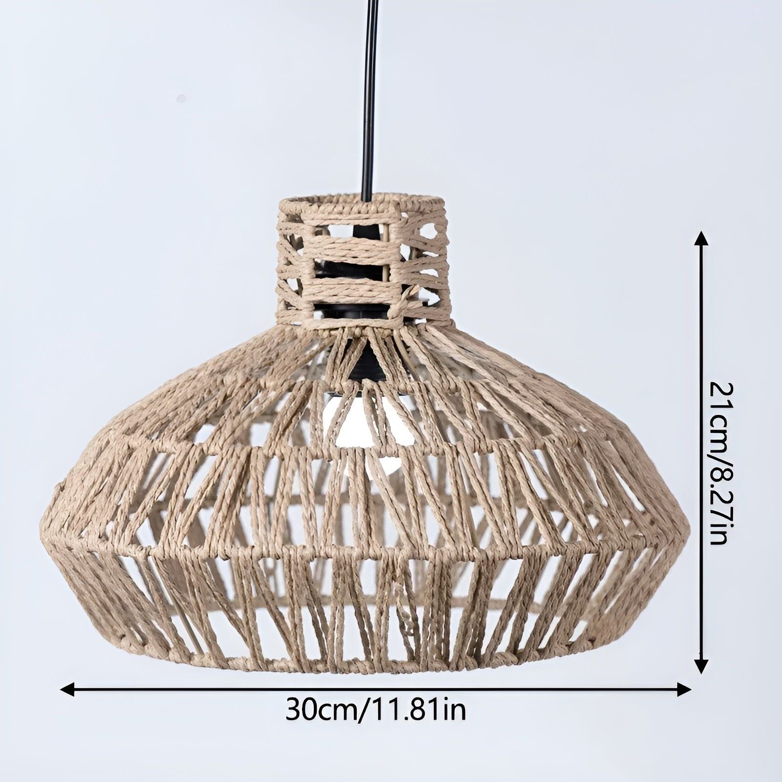 AntiqueWeave Lamp - Antike Lampe Aus Hand geflochtenem Rattan Elegare