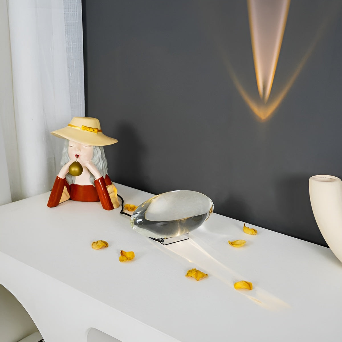 Längliche Tischlampe – Modernes Design | Warmes Stimmungslicht für Wohn- & Schlafzimmer