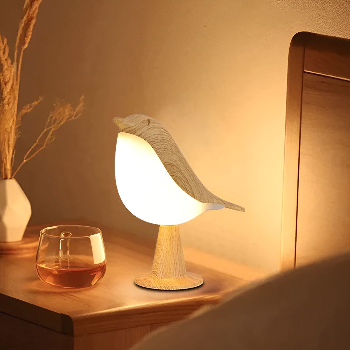 Magpie Glow - Elegante LED-Vogellampe mit Touch-Steuerung mit Aromatherapie - Elegare