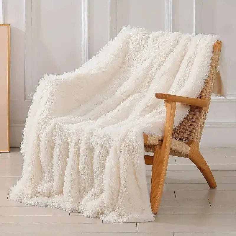 Balia | Dekorativen Kunstpelz | Kuscheldecke | Winterdecke - Elegare - DEA142 -  Cremeweiß-80x120cm 