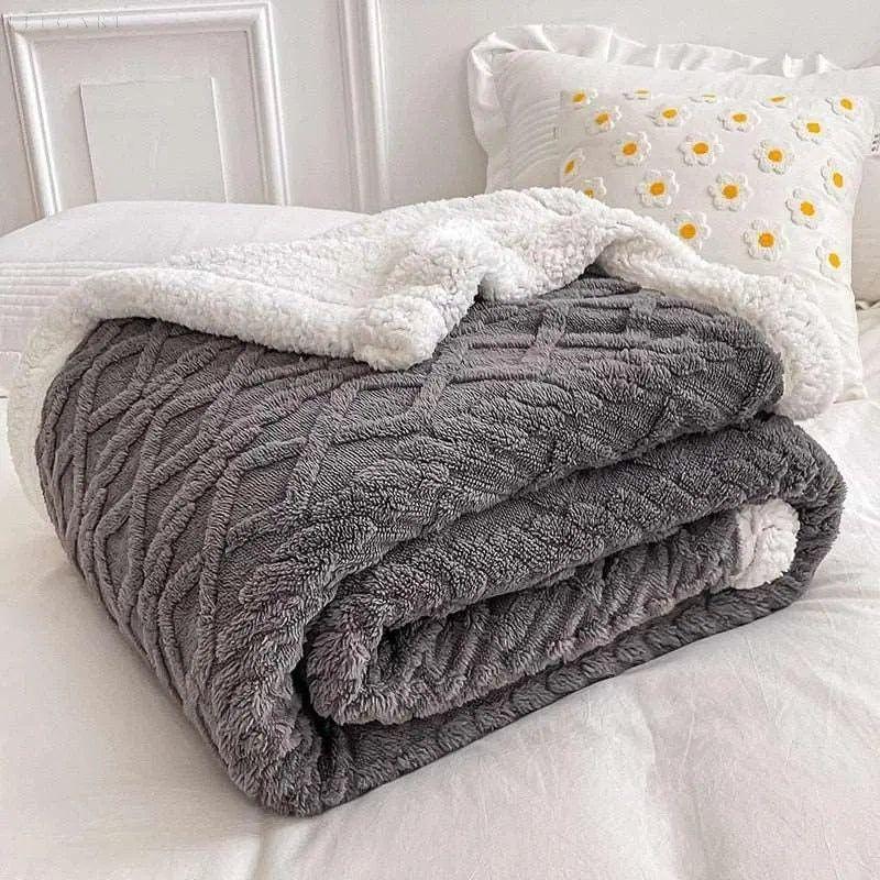 Bliss | Warme und gemütliche Winterdecke | Kuscheldecke - Elegare - DEA097 -  King-Size-Decke-180x200cm-Grau 