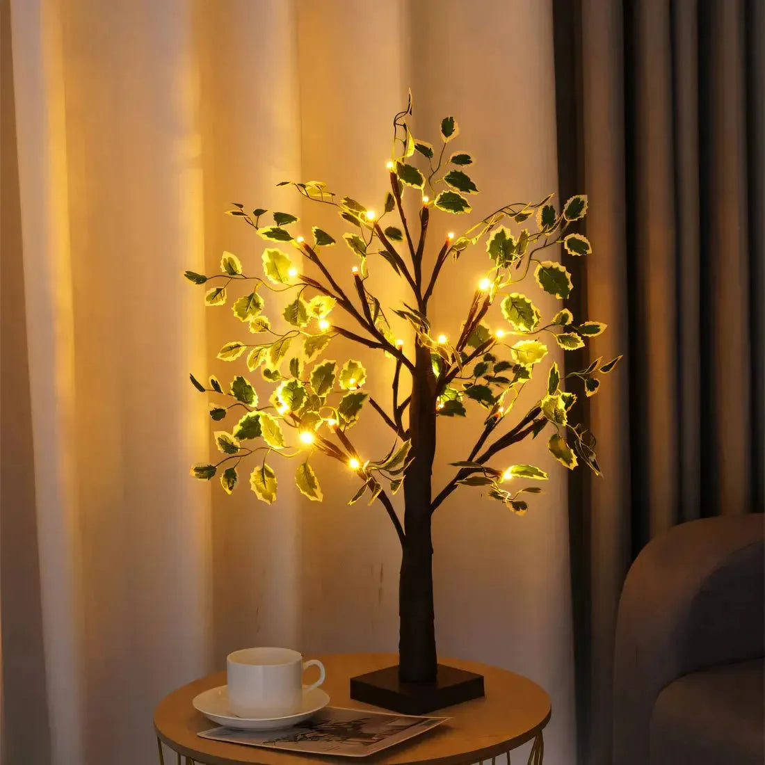 BrightTree Lampe - Leuchtender Baum Wohnkultur LED Lichter Elegare