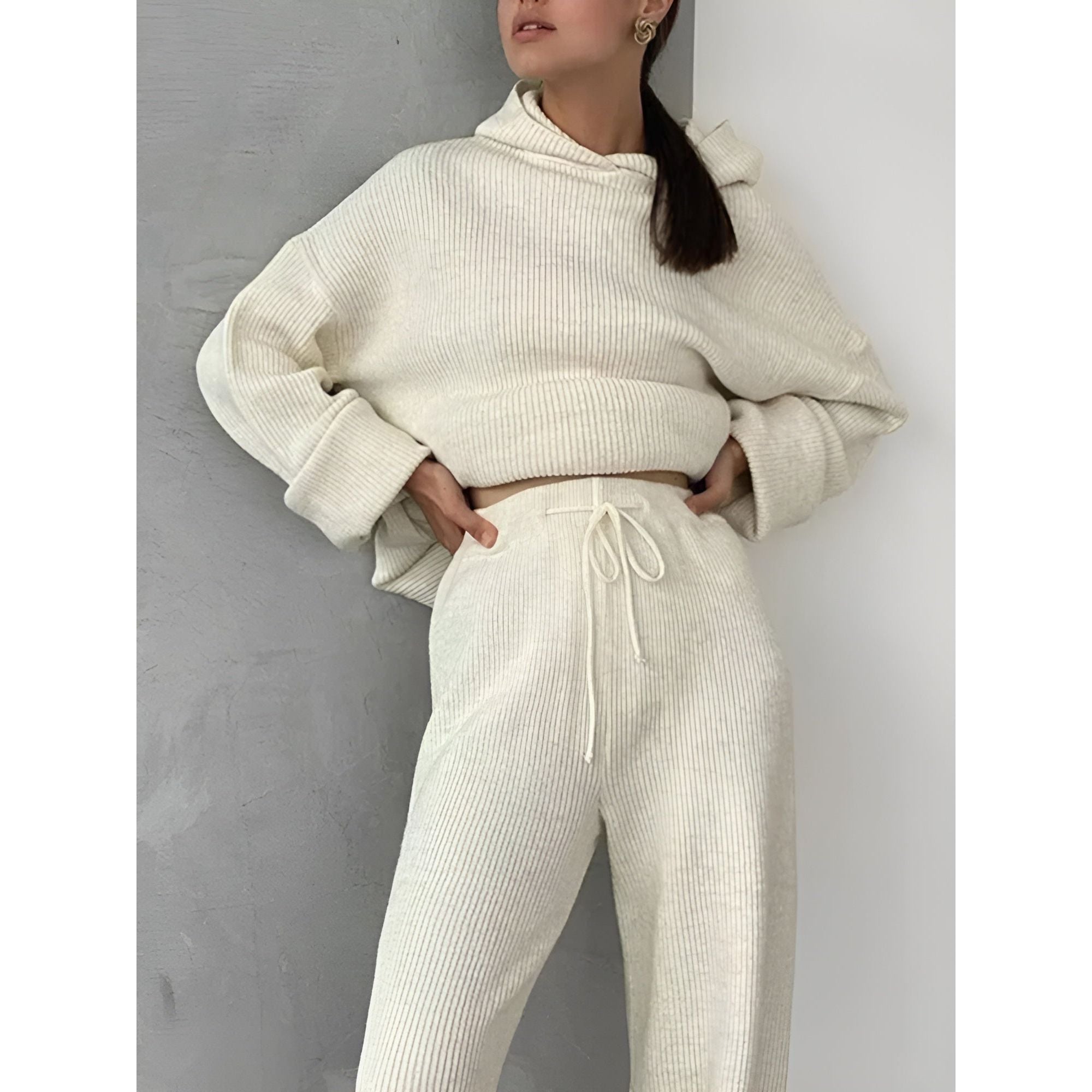 Charlotte Set - Elegantes und Vielseitiges Set für Frauen (Hose und Pullover) - Elegare