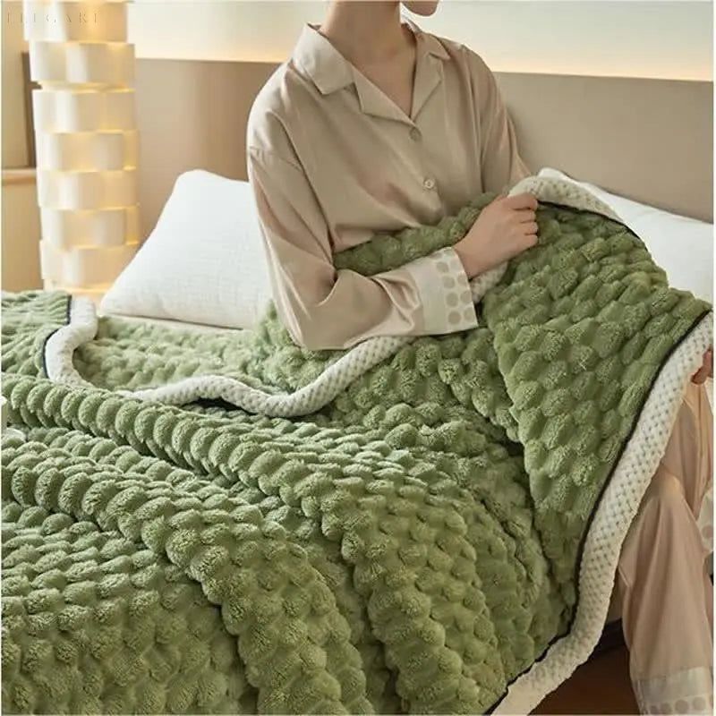 Cora | Wendedecke aus dickem Korallenfleece | Kuscheldecke - Elegare - DEA063 -   