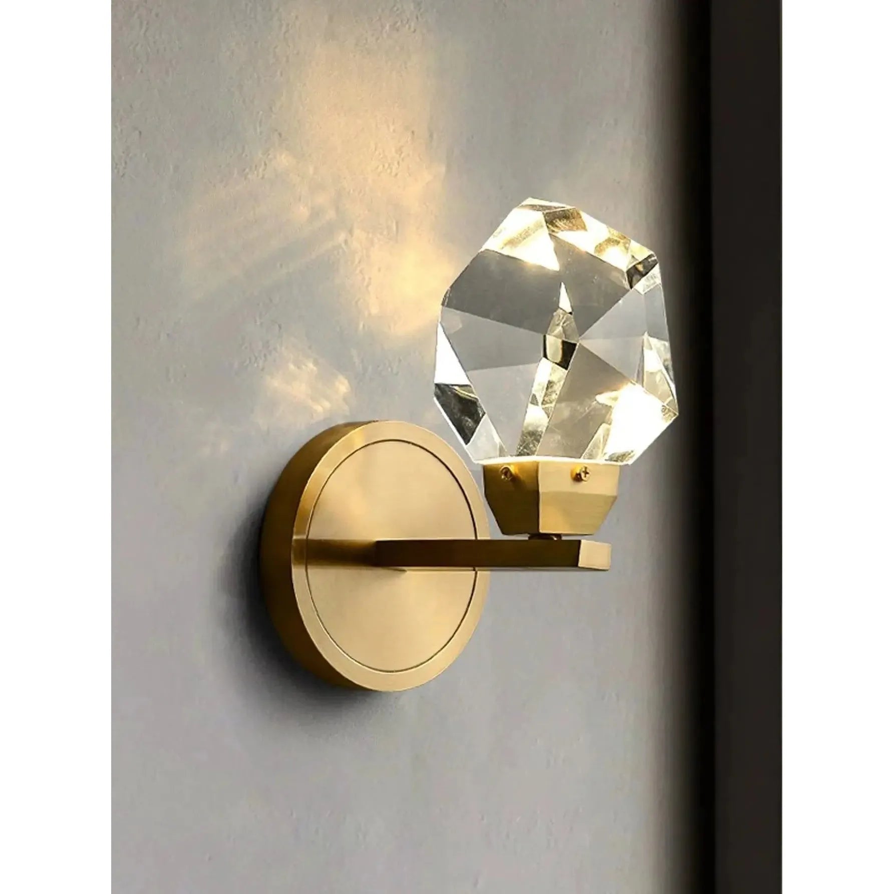 CrystalGleam Light - Luxus Moderne Gold Kristall LED Wandleuchte Elegare