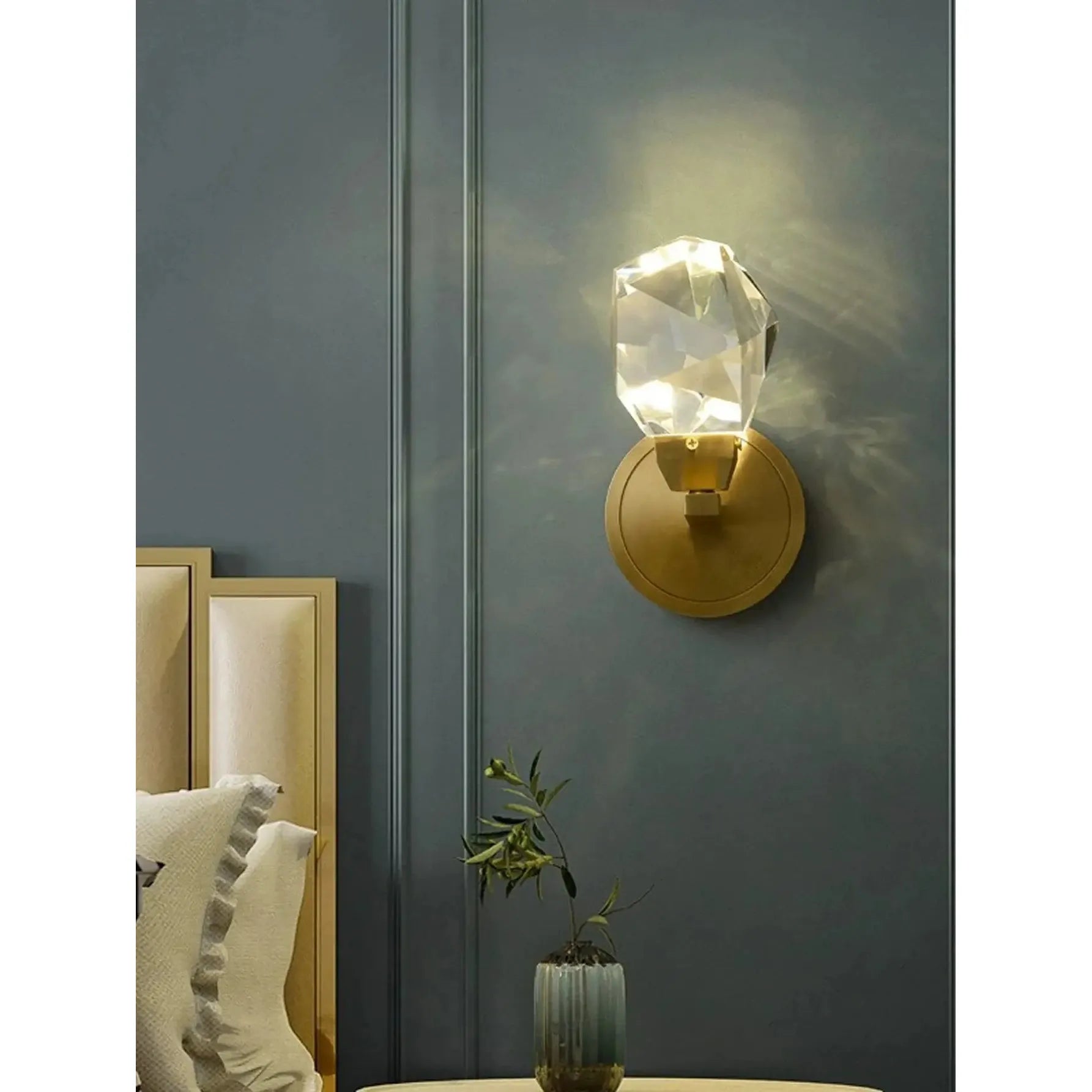 CrystalGleam Light - Luxus Moderne Gold Kristall LED Wandleuchte Elegare