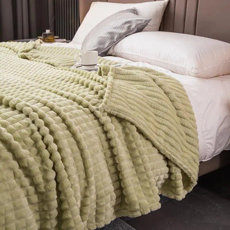 Dori-Kuscheldecke: Ihrem Winterkomfort-Begleiter - Elegare - DEA107 -  Queensize-200cm-x-230cm-Grün 