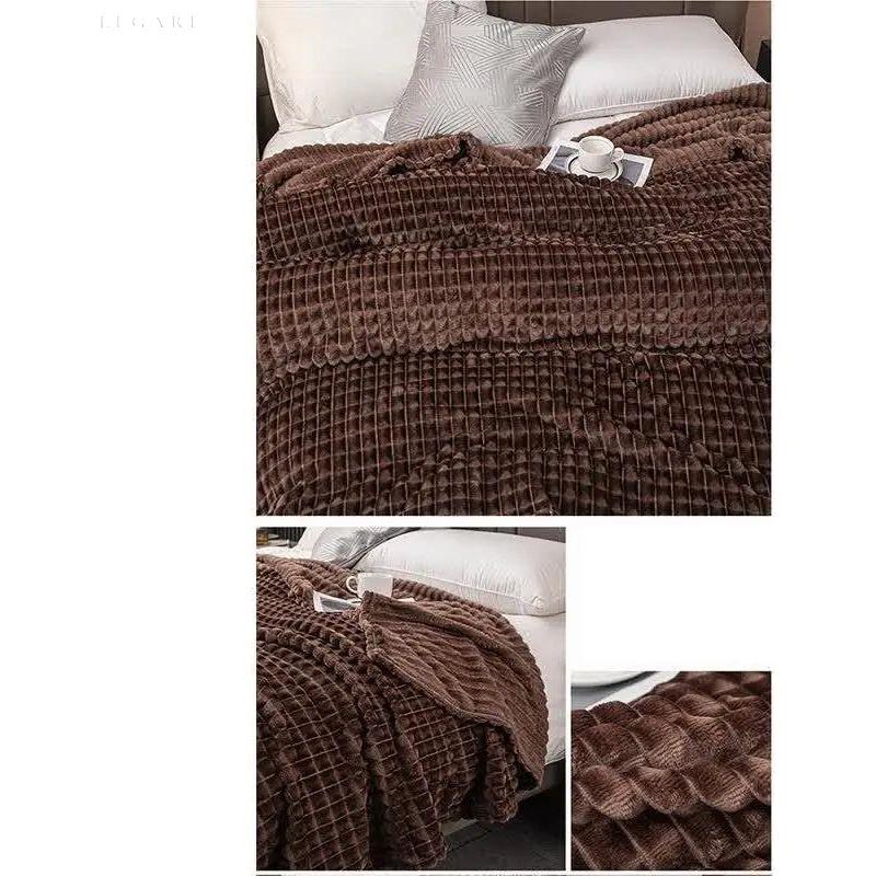 Dori-Kuscheldecke: Ihrem Winterkomfort-Begleiter - Elegare - DEA107 -   