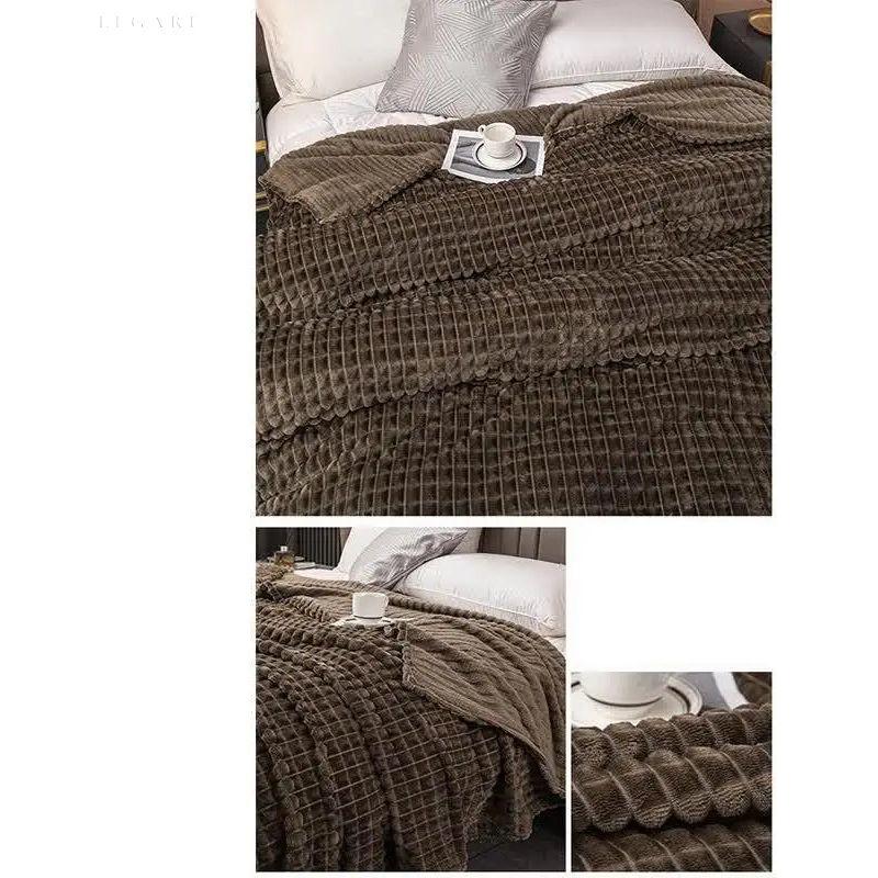 Dori-Kuscheldecke: Ihrem Winterkomfort-Begleiter - Elegare - DEA107 -   