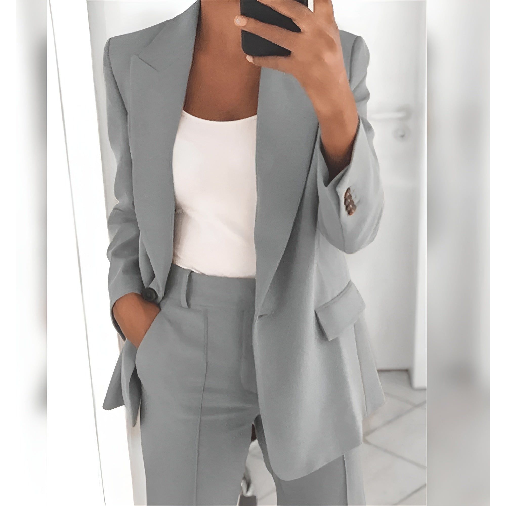 Emma Blazer - Eleganter Turn-down Blazer für Damen Elegare