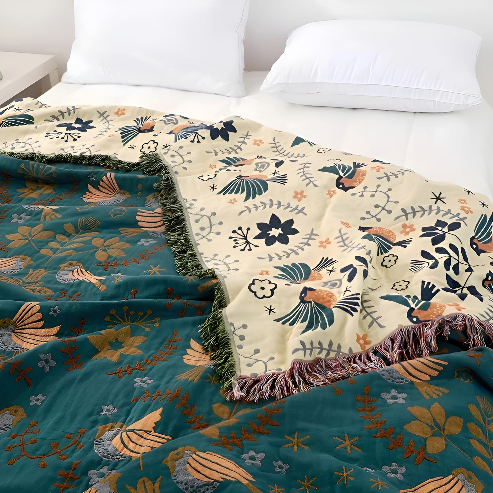 Boho-Decke – Wende-Decke aus Baumwolle mit Stickerei | Vögel- und Blumenmuster