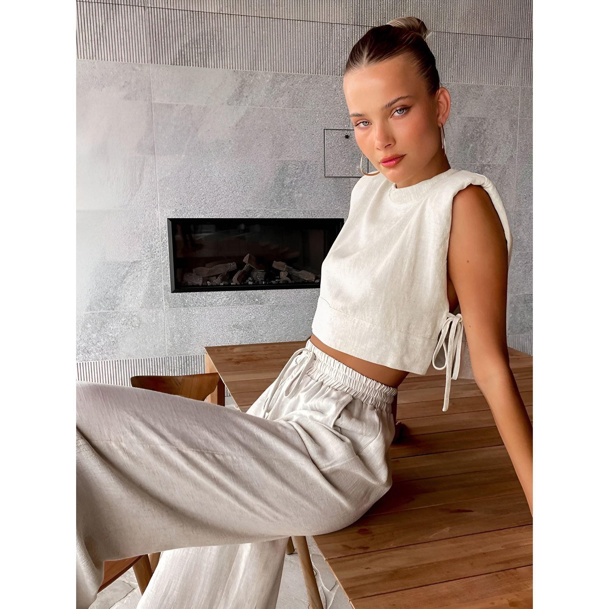 Leonie Set - Elegantes Zweiteiliges Sommer Leinen Set für Frauen (Crop-Top + Hose) - Elegare