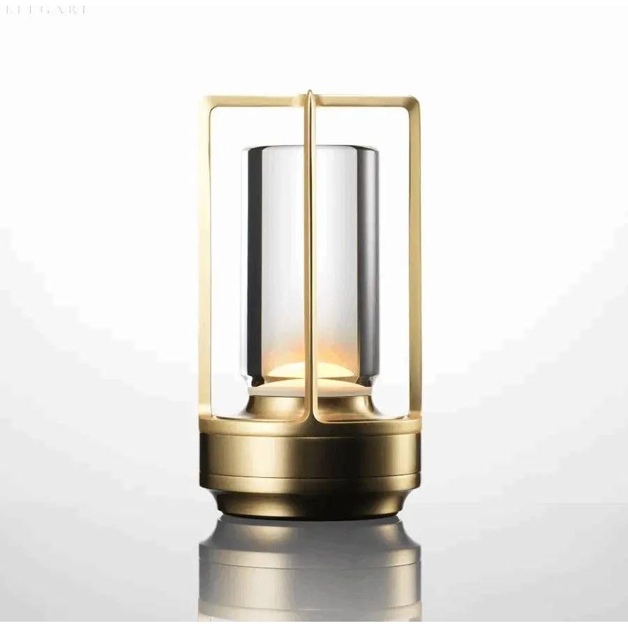 Nordische LED-Tischlampe – Hält Warm und Stimmungsvoll - Elegare - DEA022 -  Gold 