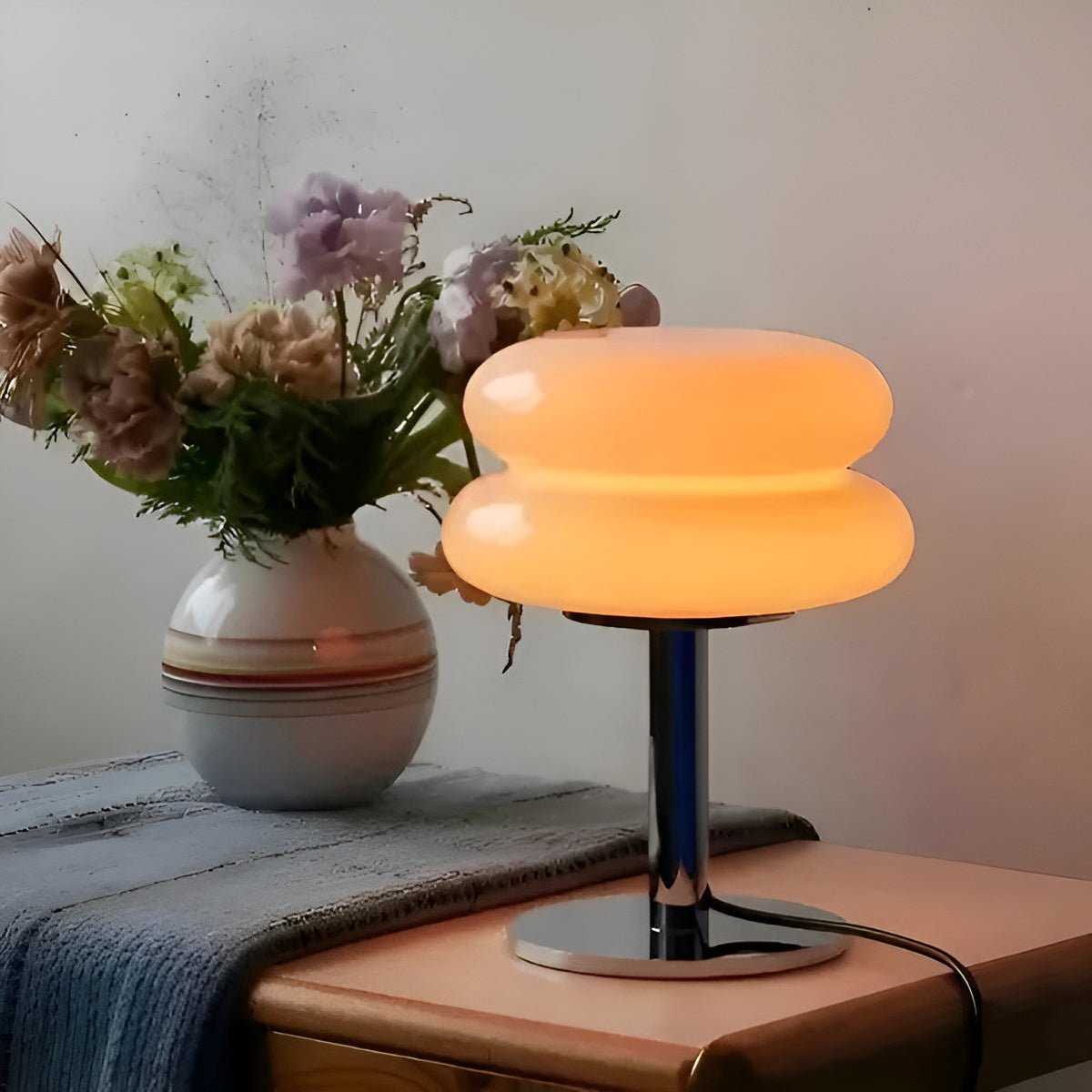Glaslampe im Macaron‑Stil – elegante Glas‑Tischleuchte für gemütliches Ambiente