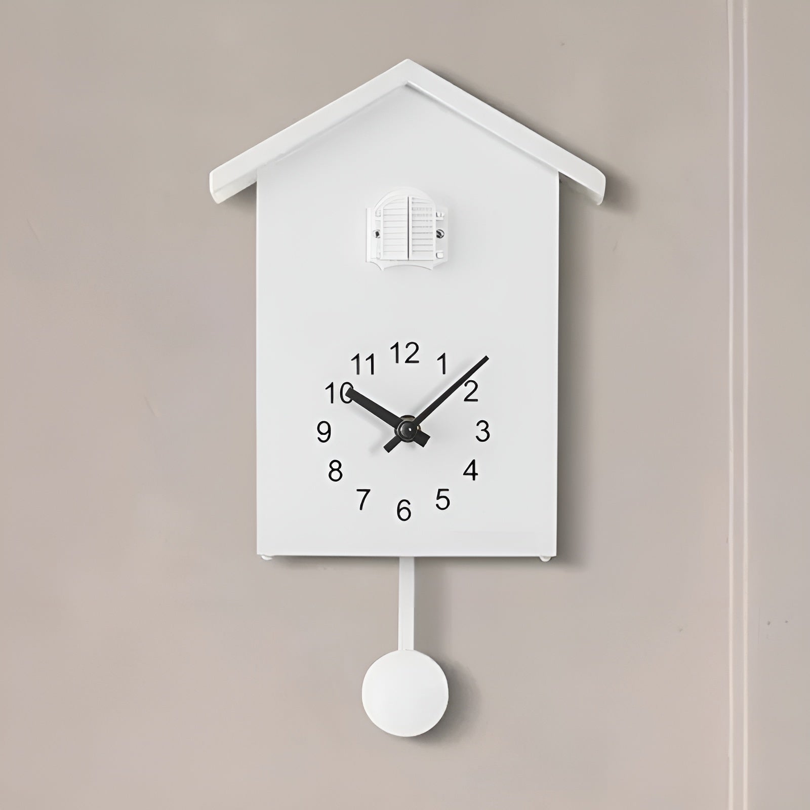 Moderne Kuckucksuhr mit Musikbox – Stilvolle Wanduhr aus hochwertigem ABS | Verstellbare Lautstärke