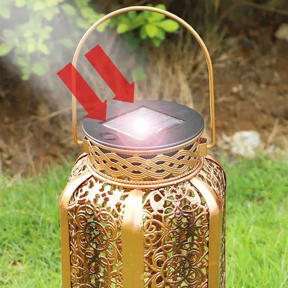 SolarCharm Laterne - Vintage LED Solar Hängende Dekorative Outdoor Metall Laterne ESMIRA Home Decor