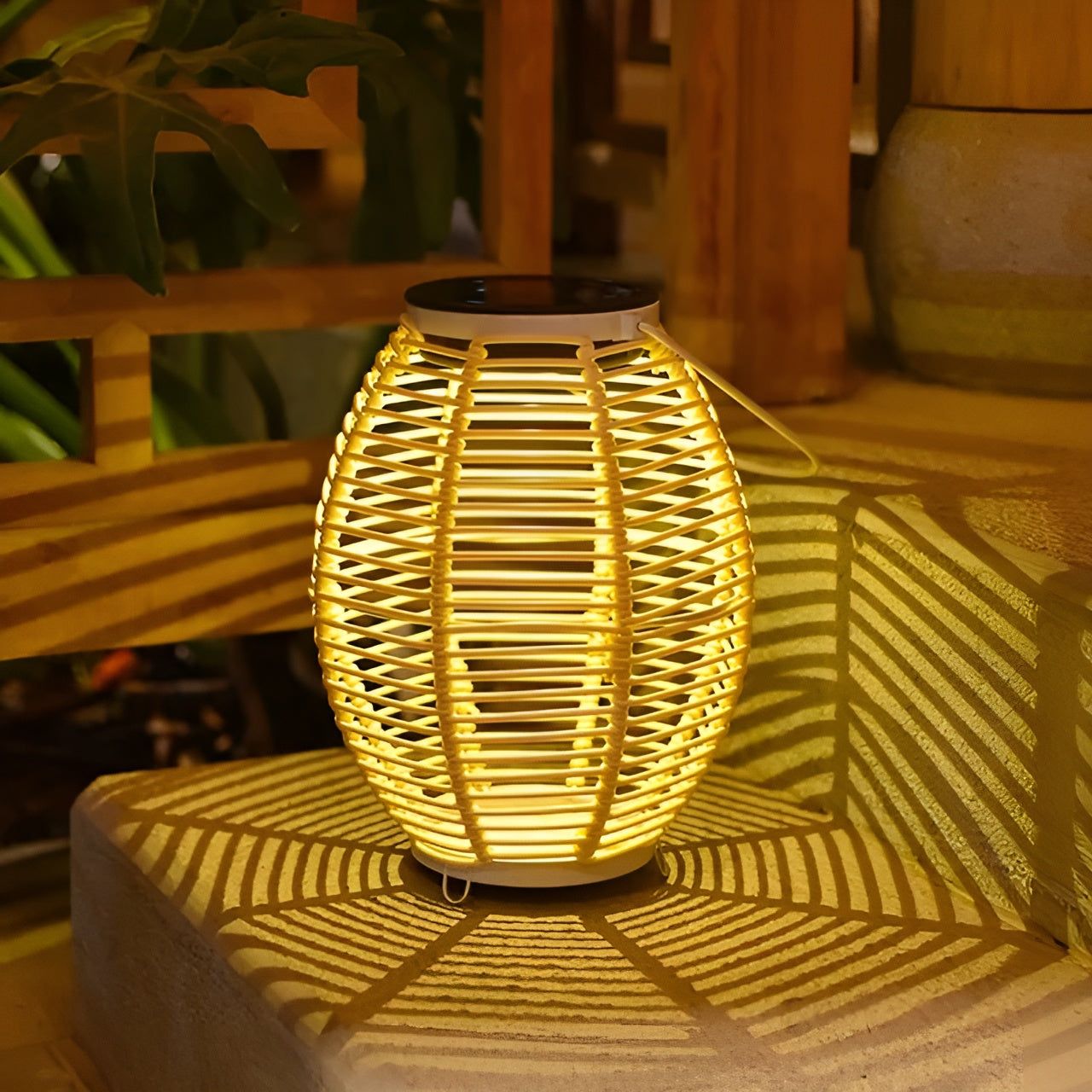 RattanBreeze Light - Kreative Rattan Solar Garten Deko Lampe Elegare