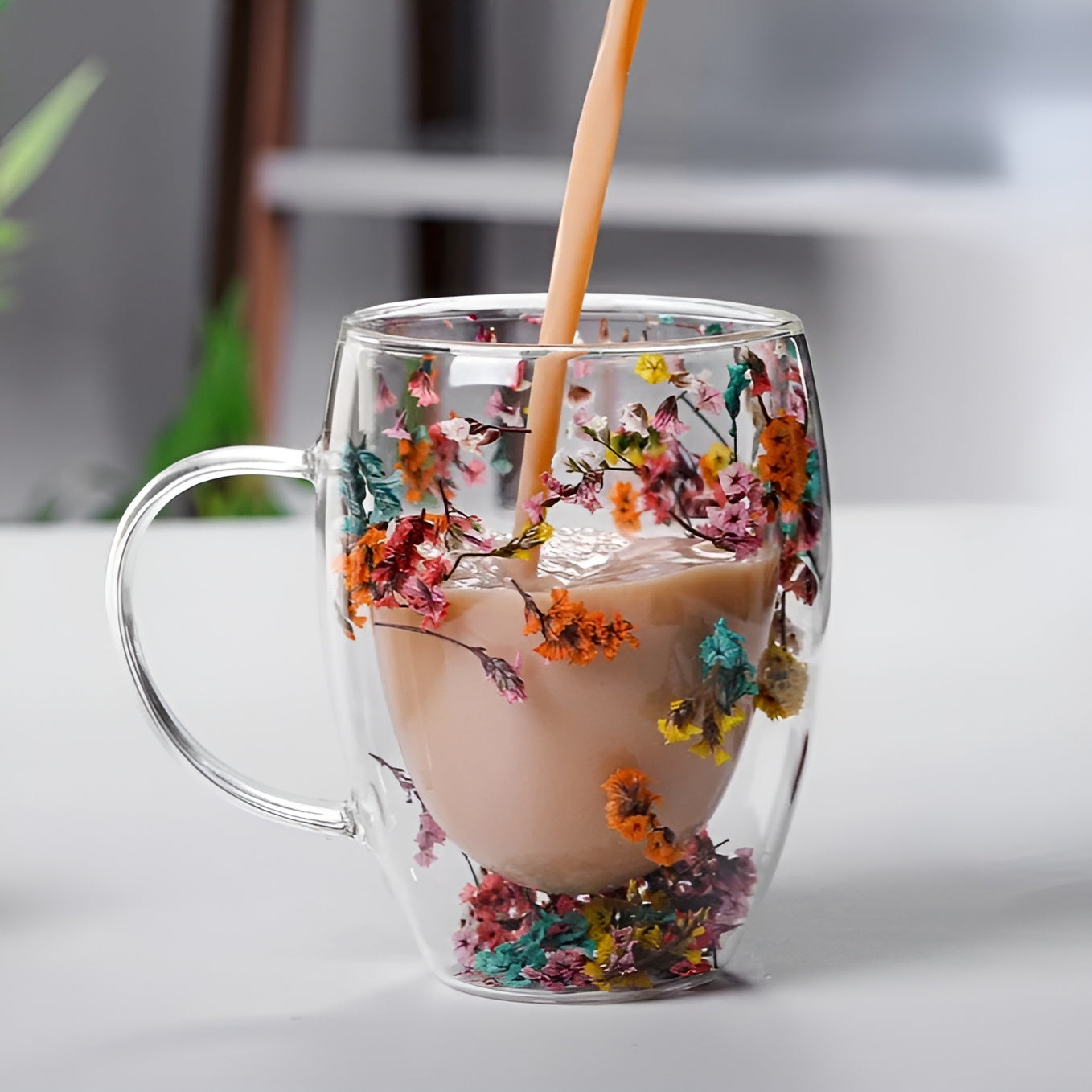 Doppelwandiges Glas – Mit Getrockneten Blumen | Hitzebeständig & Dekorativ für Tee, Kaffee & Zuhause