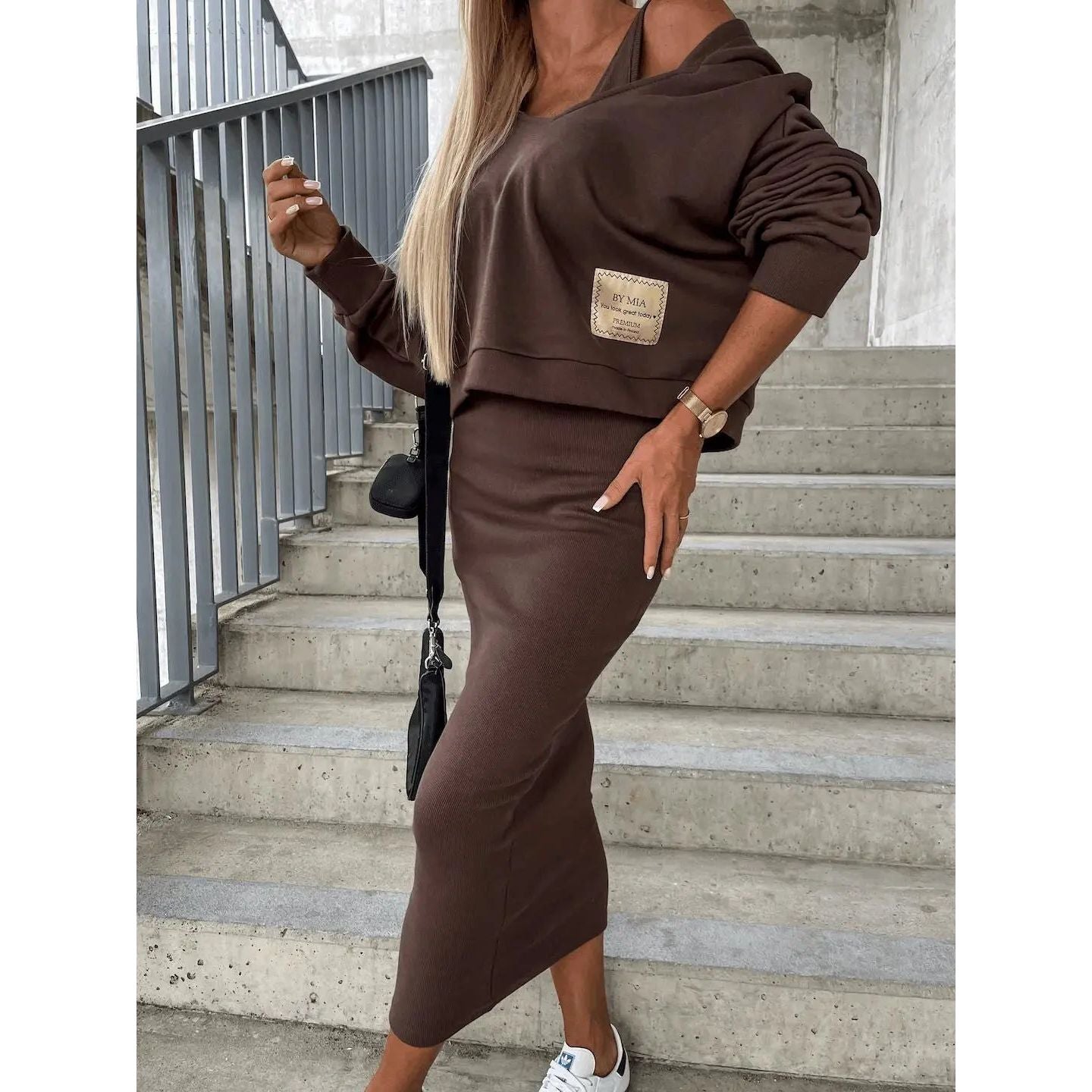 Sara - Kleid und Sweatshirt-Set für drinnen und draußen - Elegare - DEA044 -   