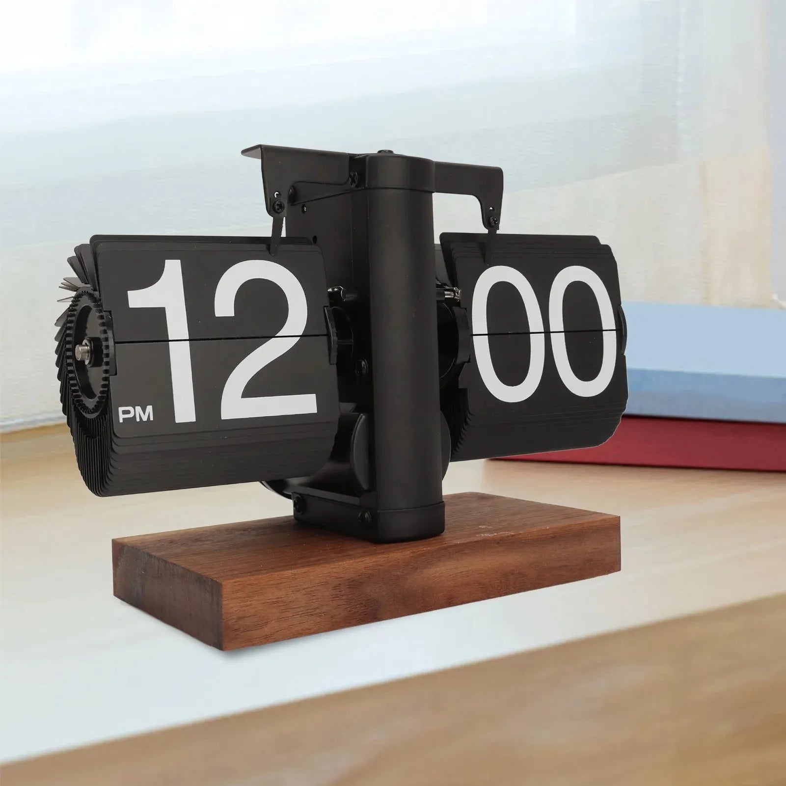 RetroFlip Clock - Vintage Automatic Digital Flip Page Clock Elegare