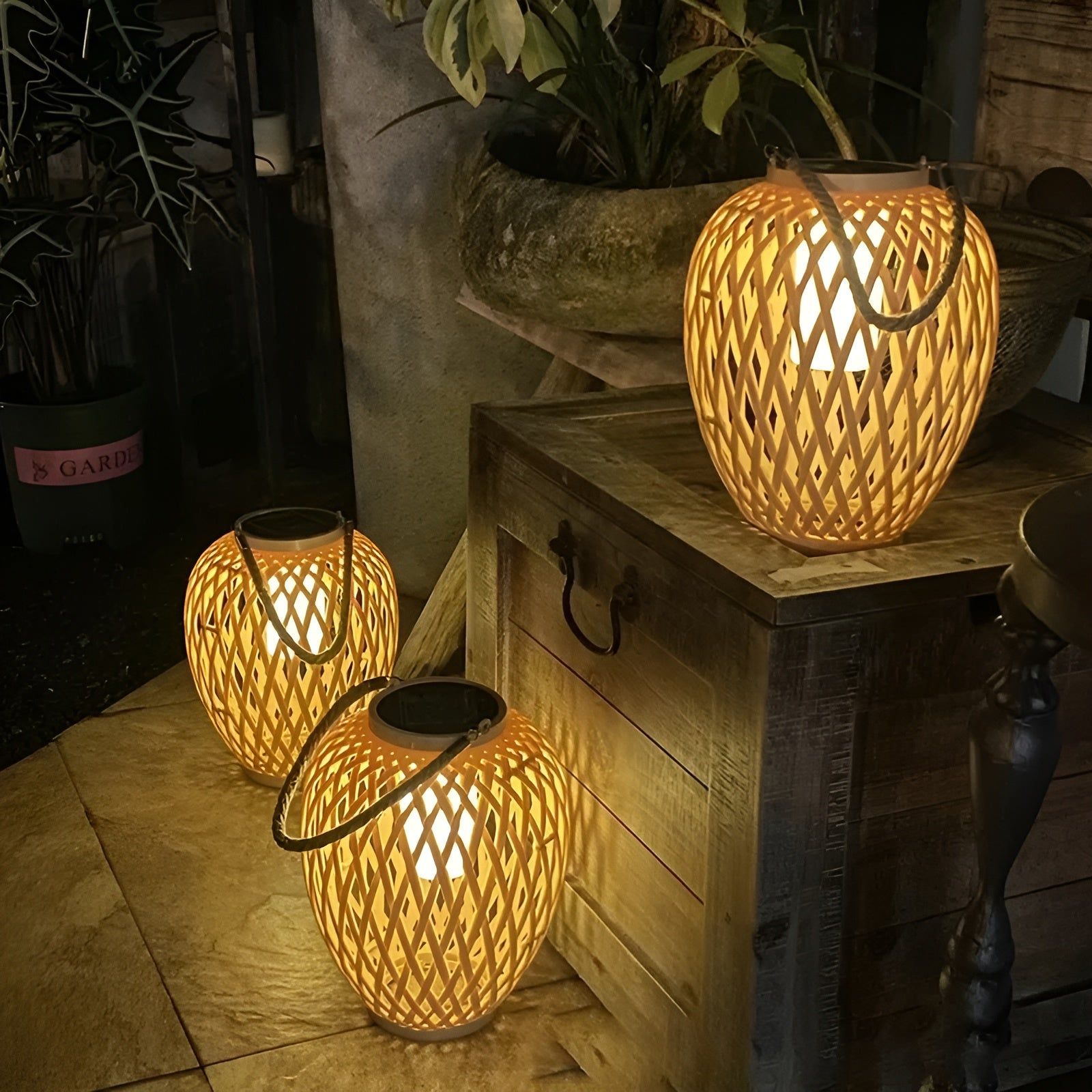 RattanBreeze Light - Kreative Rattan Solar Garten Deko Lampe Elegare