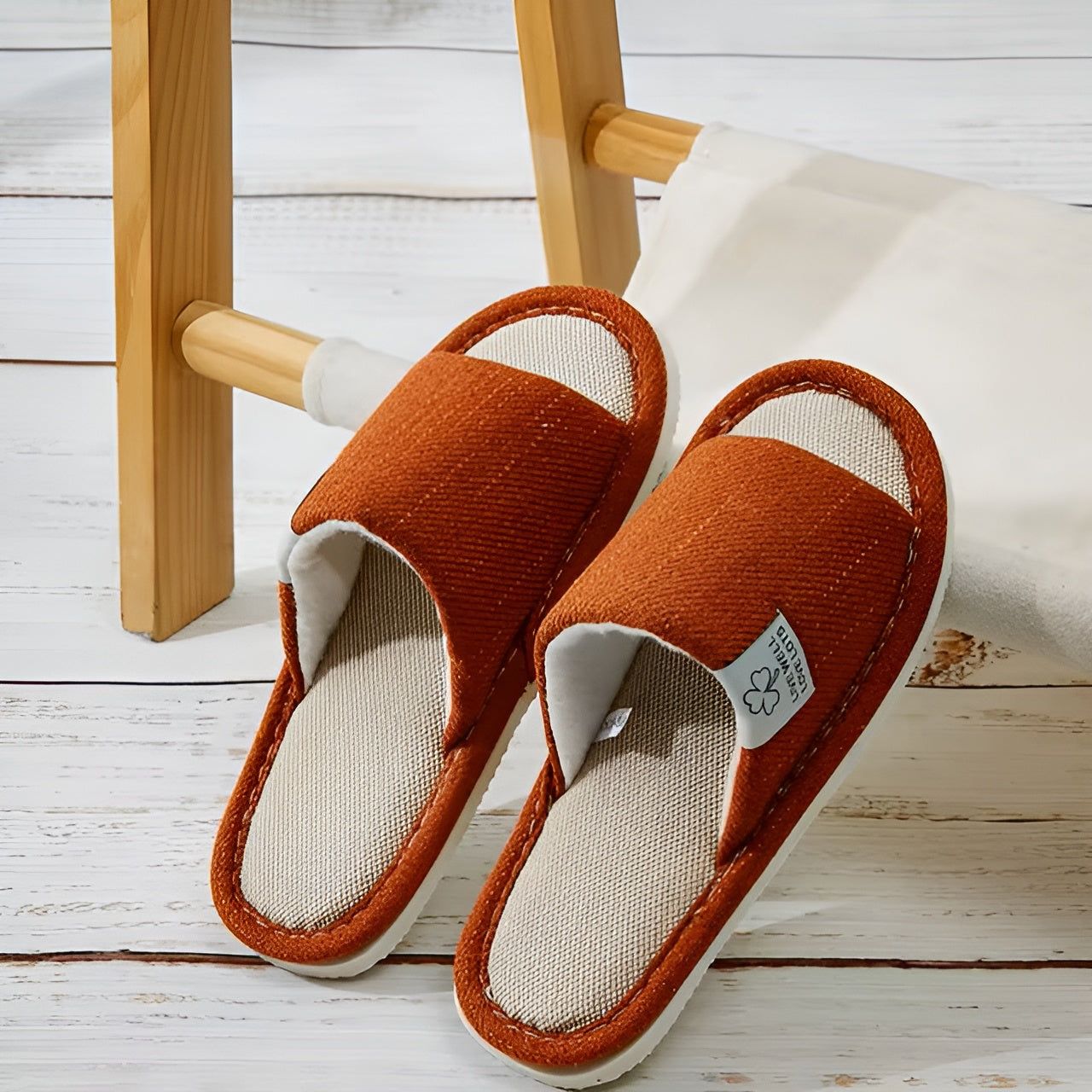 SimpleComfort Slippers - Warme Flauschige Dicke Fell Unisex Hausschuhe Elegare