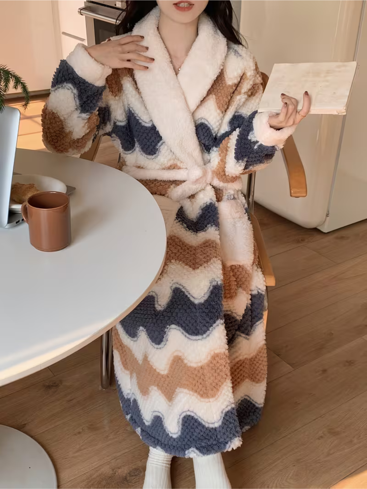 Damen Winterbademantel aus Plüsch – Dick, Warm & Gemütlich | Mit Gürtel, Maschinenwaschbar