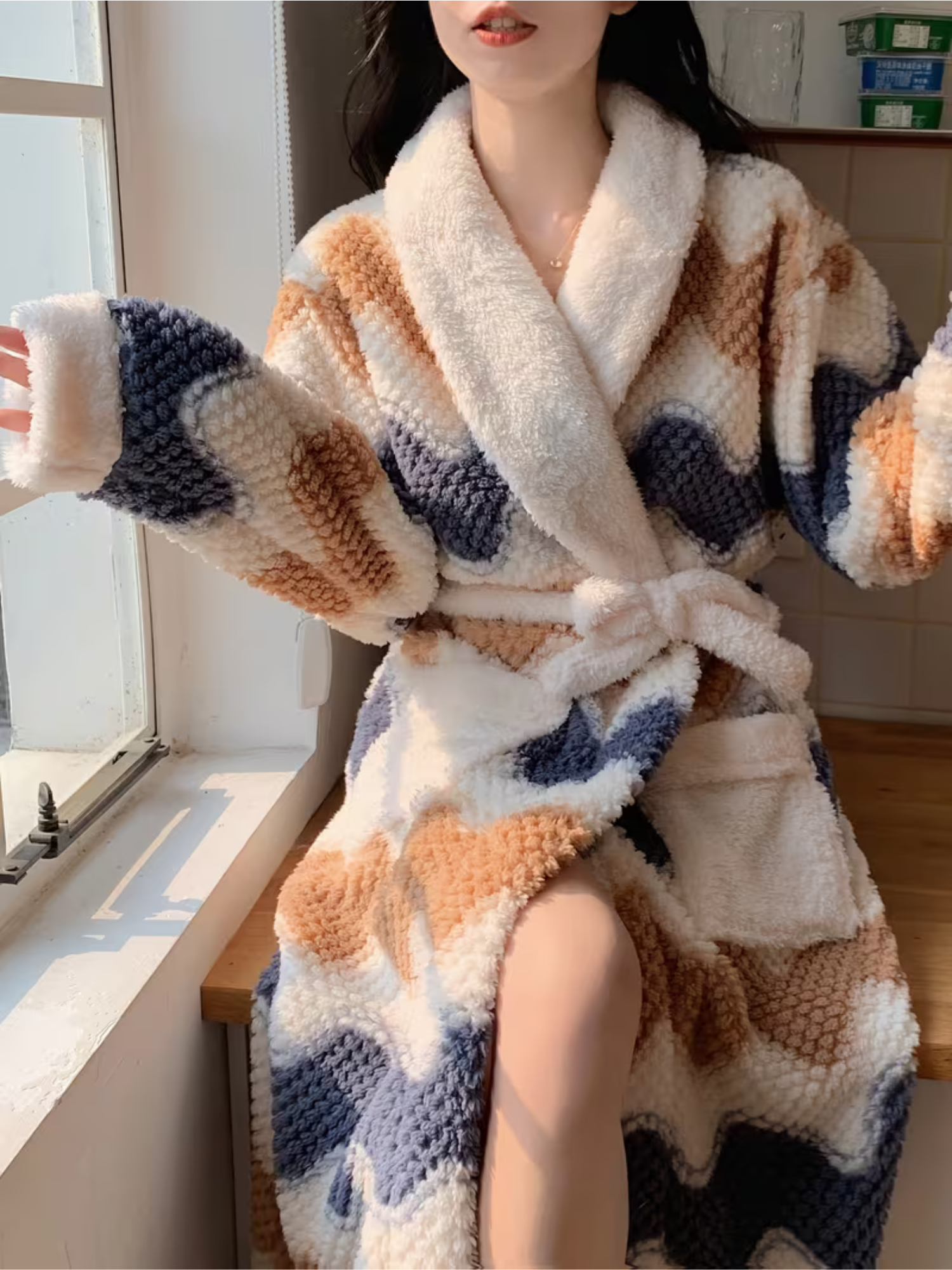 Damen Winterbademantel aus Plüsch – Dick, Warm & Gemütlich | Mit Gürtel, Maschinenwaschbar