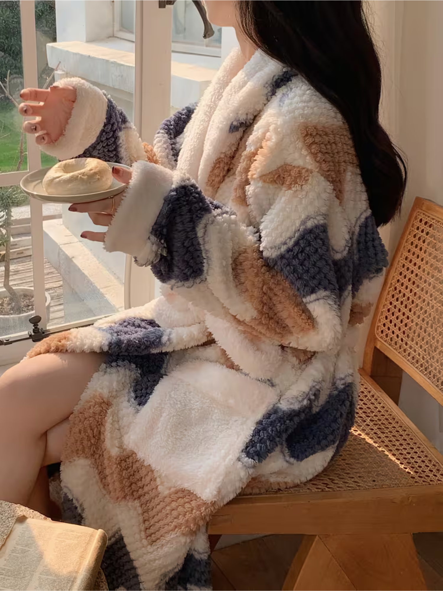 Damen Winterbademantel aus Plüsch – Dick, Warm & Gemütlich | Mit Gürtel, Maschinenwaschbar