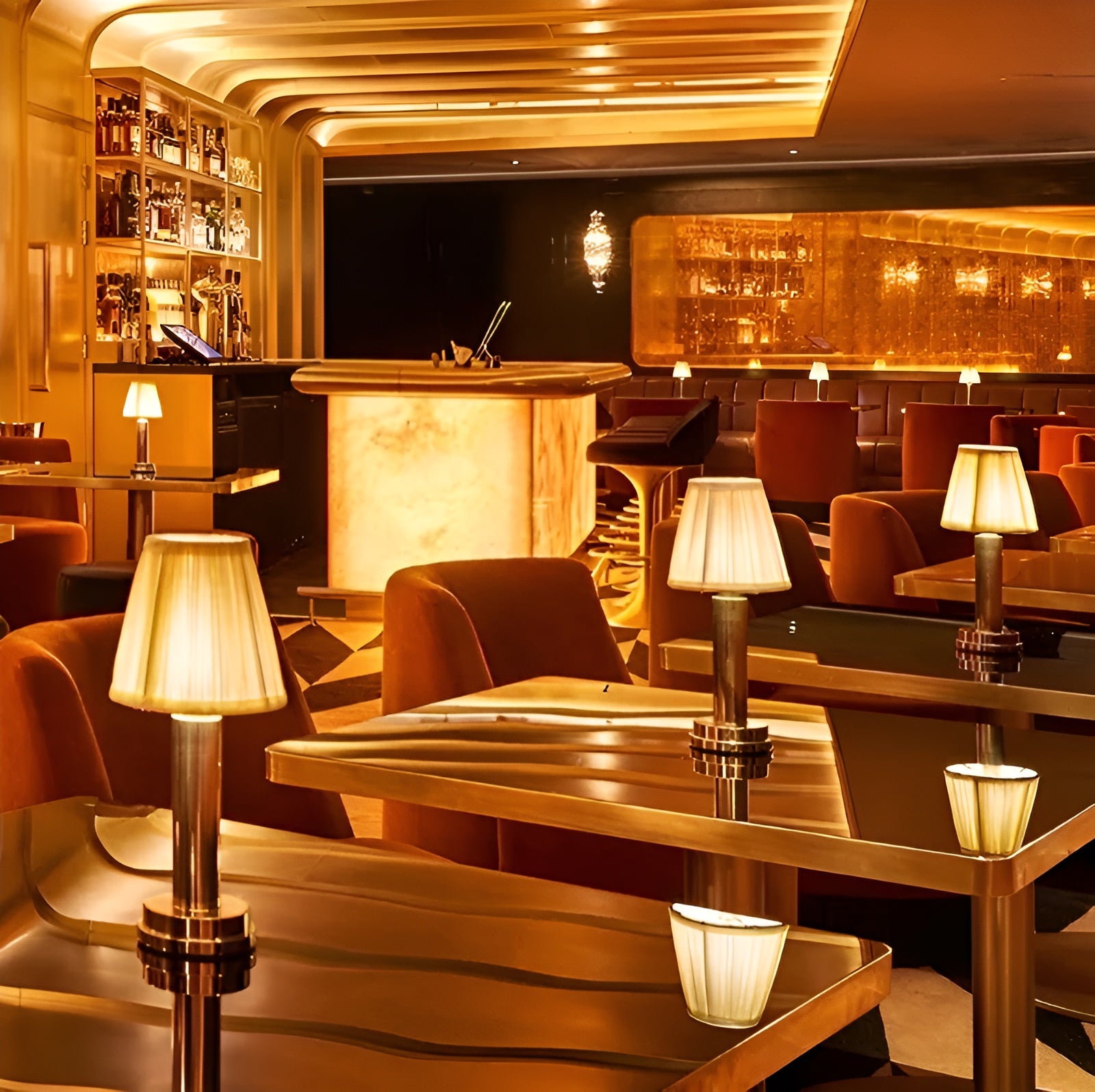 Vintage Tischlampe aus Aluminium – Dimmbare Lampe mit Stoffschirm | Stilvoll für Wohn- oder Bartisch