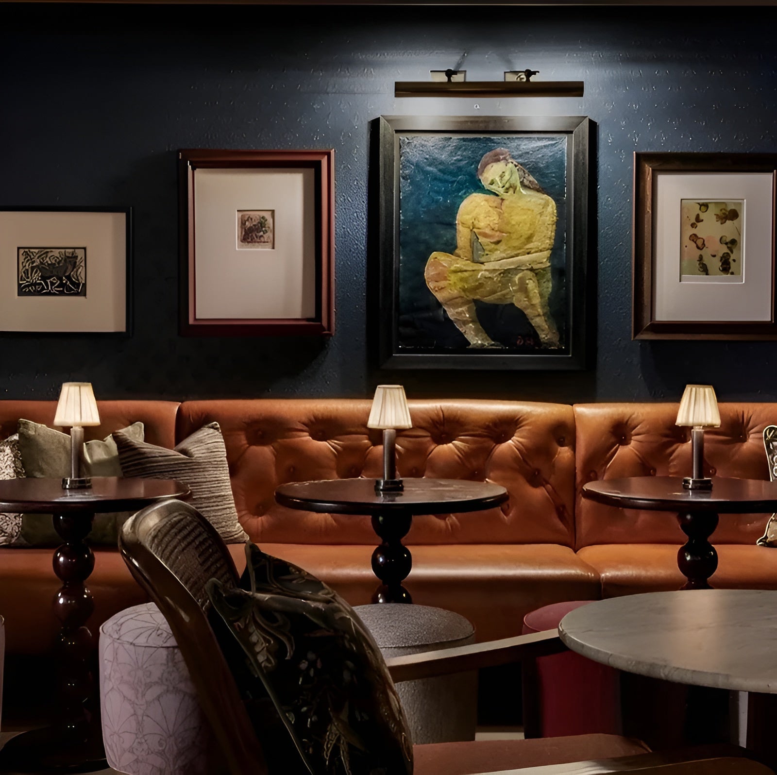 Vintage Tischlampe aus Aluminium – Dimmbare Lampe mit Stoffschirm | Stilvoll für Wohn- oder Bartisch