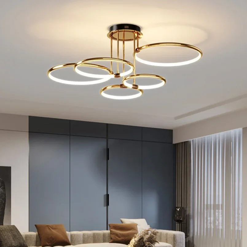 Goldener LED-Kronleuchter fürs Wohnzimmer – modernes geometrisches Design mit warmem Licht, Ansicht 2