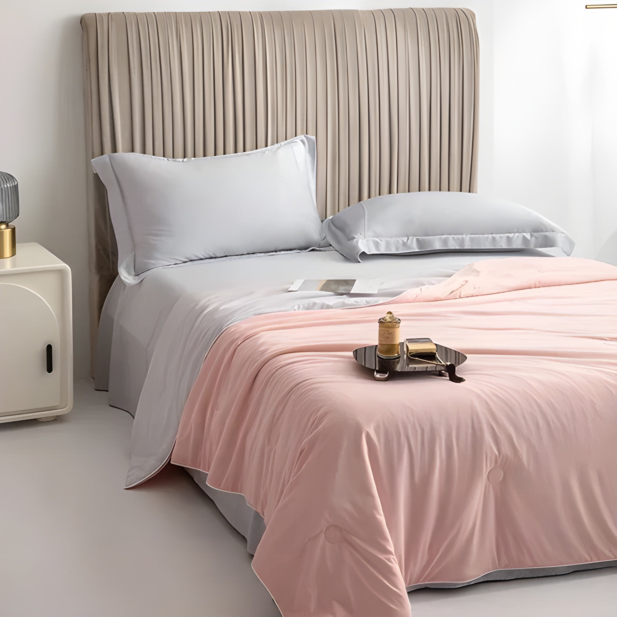 Atmungsaktive Kühldecke – Leichte Sommerdecke für optimalen Schlafkomfort - Hellrosa / 150x200cm - Decke