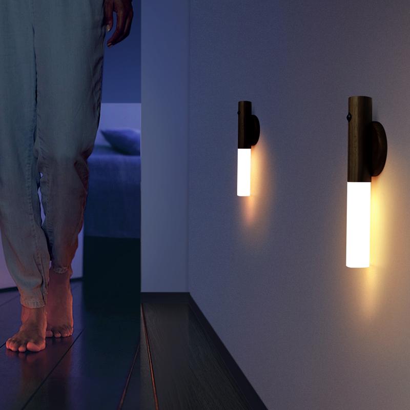 Bewegungssensor-Nachtlicht mit Magnethalterung – minimalistisches Holzdesign - Bewegungssensorleuchte