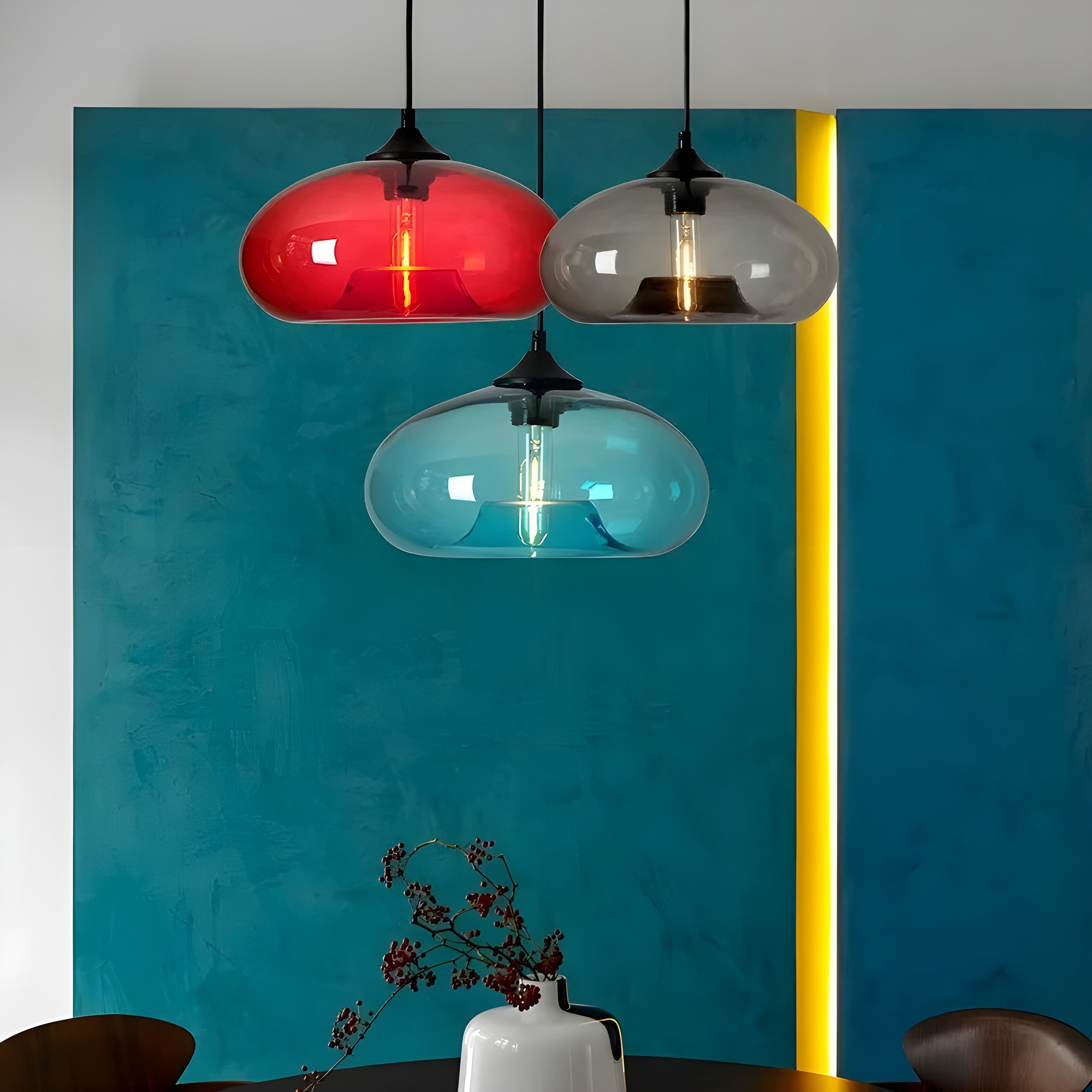 Bunte Glas-Pendelleuchte – Moderne nordische Beleuchtung für gemütliche Räume - Pendelleuchte