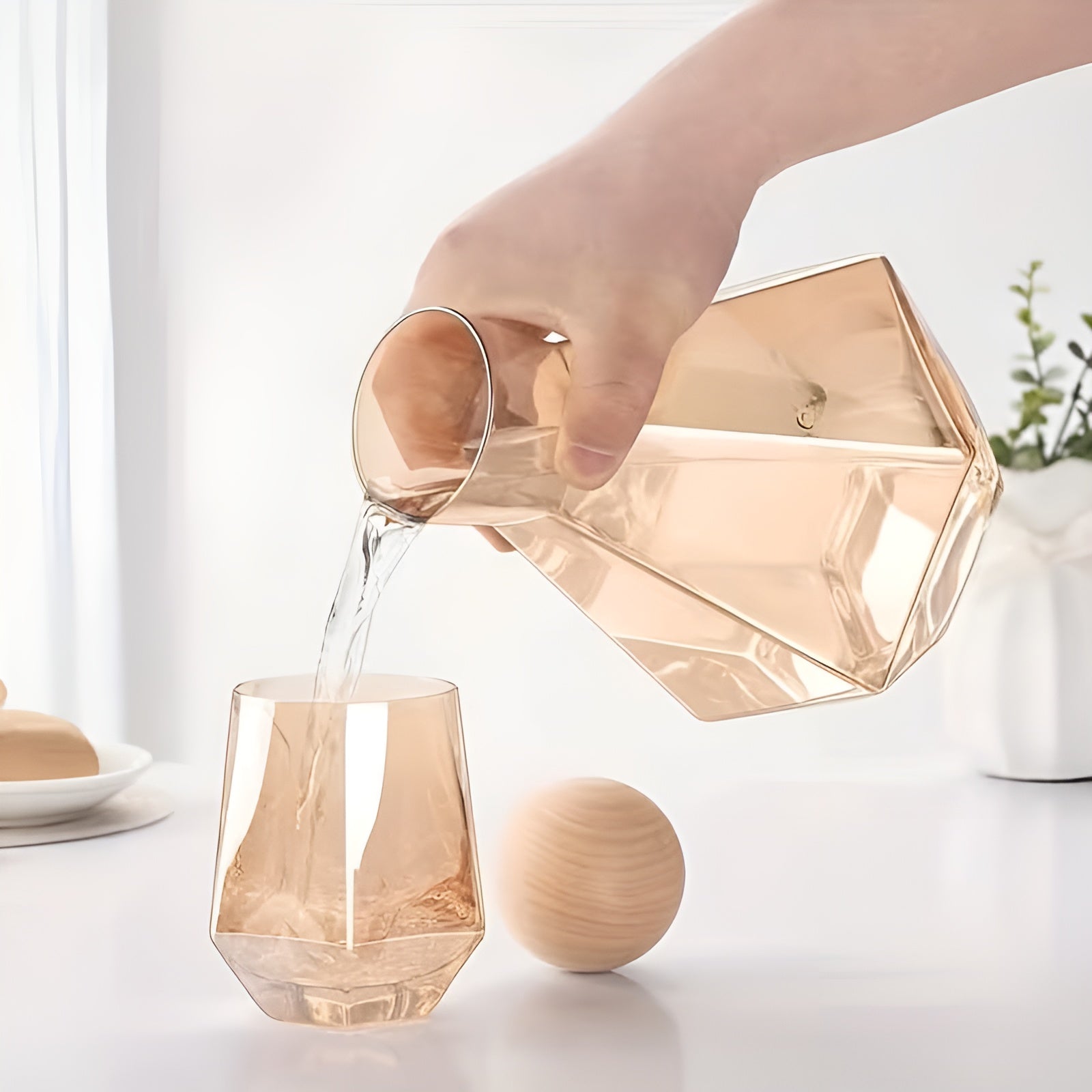Diamantglas-karaffen-set Mit 4 Gläsern – Modern Und Dekorativ | 5-teiliges Set Mit Deckeln Für Wasser Saft Und Wein