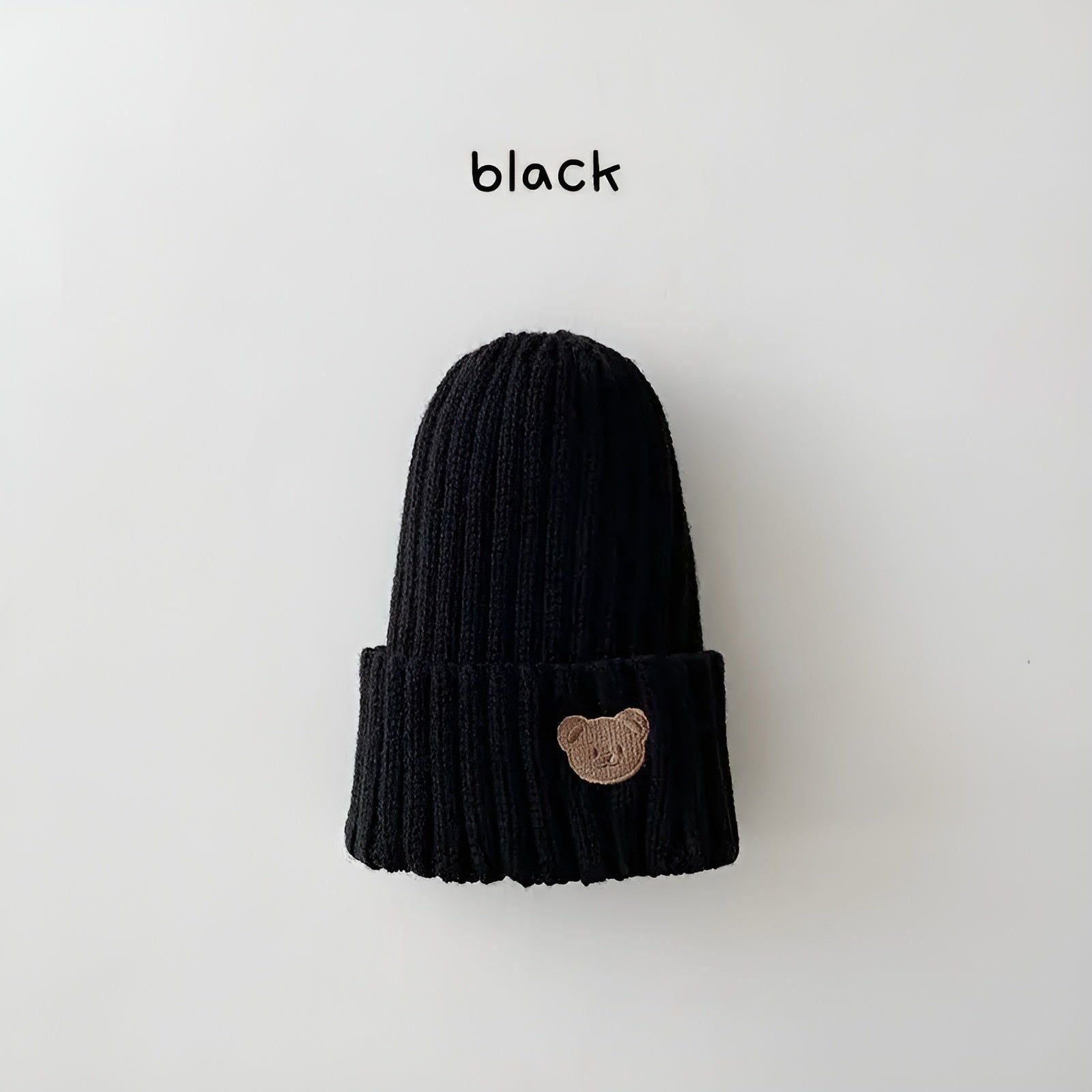 Cuddly Beanie - Gestickte Bären-Strickmützen für Babies - Schwarz / free size - Baby-Set