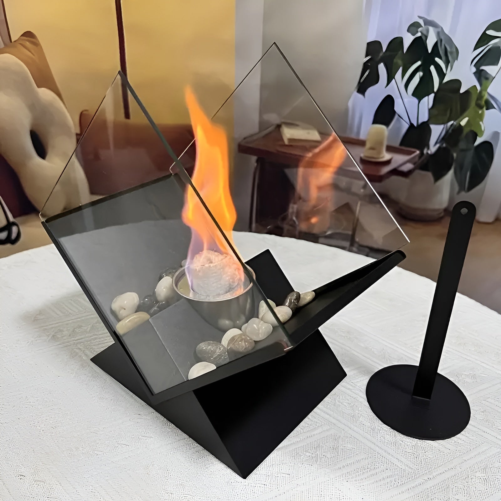 Tischkamin mit Steindeko – Stilvolles Ethanol-Feuer | Perfekt für Wohnzimmer & Balkon