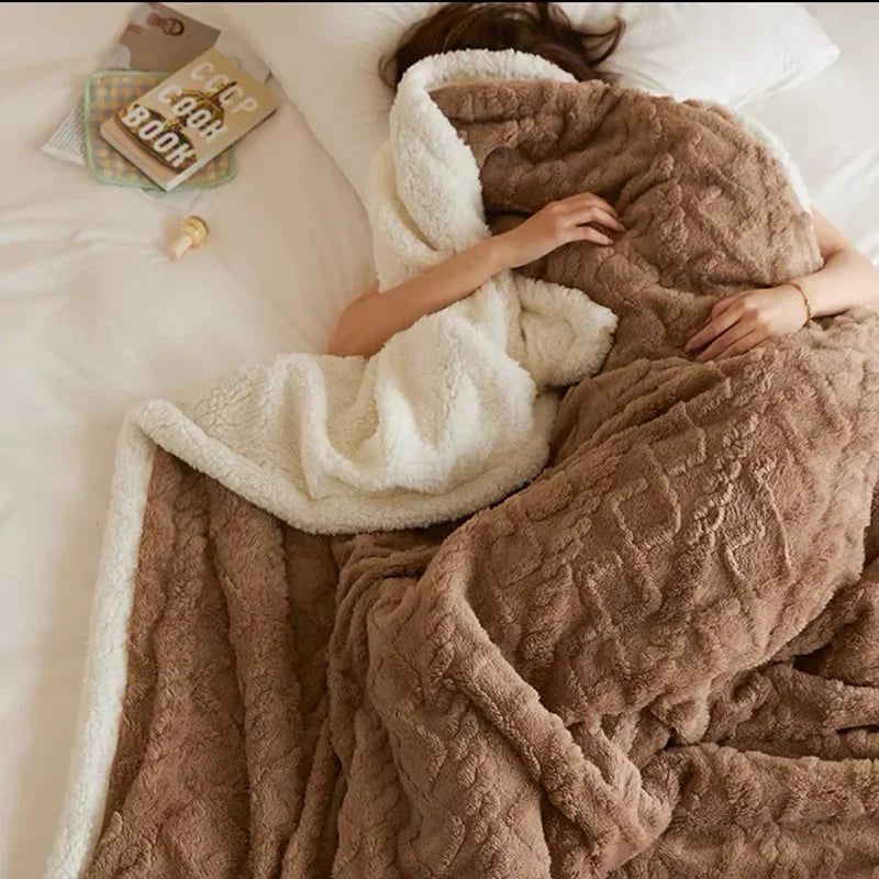 Dicke Winter-Fleece-Decke – weich warm und leicht - Dunkelbraun / 70x100cm - Decke