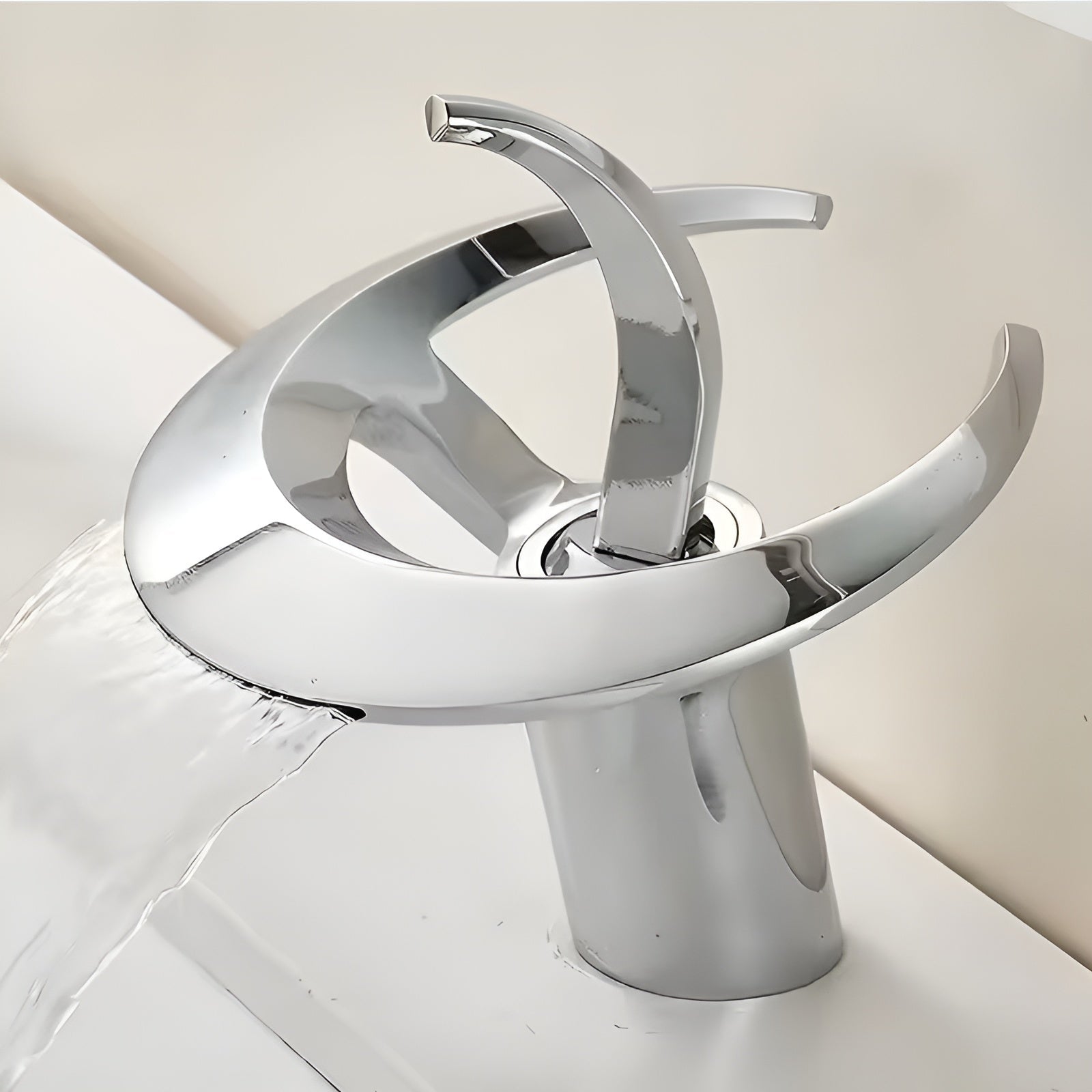 Einhebel-Wasserhahn mit Wasserfallauslauf – Wasserfall-Design | Robuste Messingkonstruktion - Waschtischarmaturen