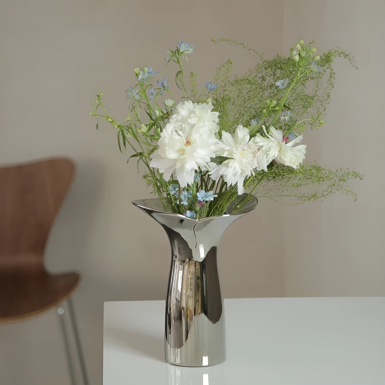 Elegante Silber Keramikvase - Moderne Wohnaccessoires & stilvolle Dekoration - Mittel 26 x 19.5 cm - Vase