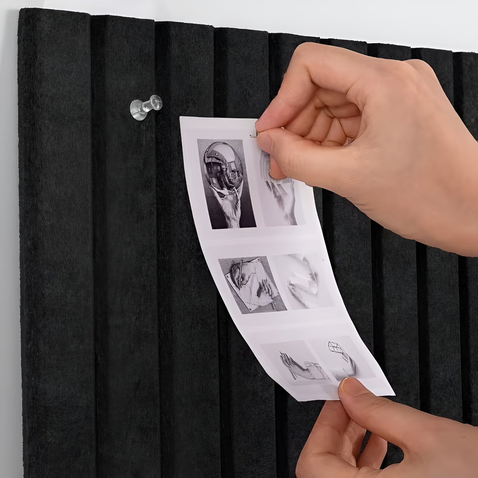 Filz Wandfliesen Set (12 Stück) – Selbstklebend und Schalldämmend | Dekorative Pinnwand für Büro und Zuhause