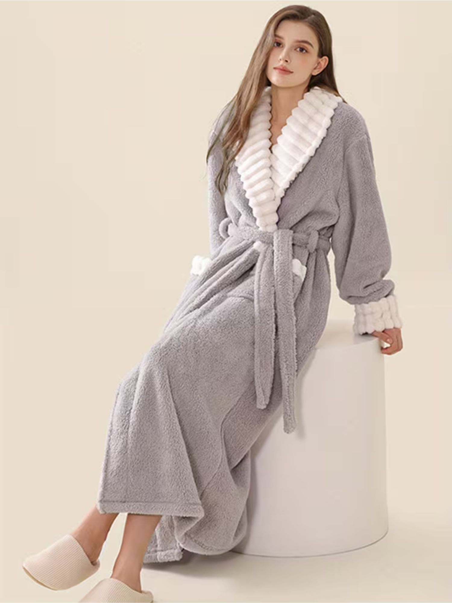 Flauschiger Damen-Winterbademantel – Extra Lang & Wärmend | Weiches Flanell mit Taschen - Bademantel