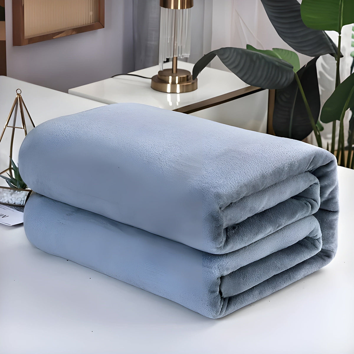 FluffyFleece Blanket - Strapazierfähige Dicke Fleece Winterdecke - Hellgrau / 100*150cm - Decke
