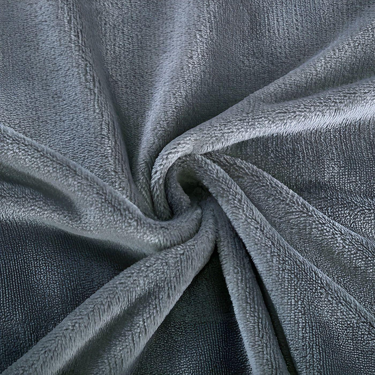 FluffyFleece Blanket - Strapazierfähige Dicke Fleece Winterdecke - Decke