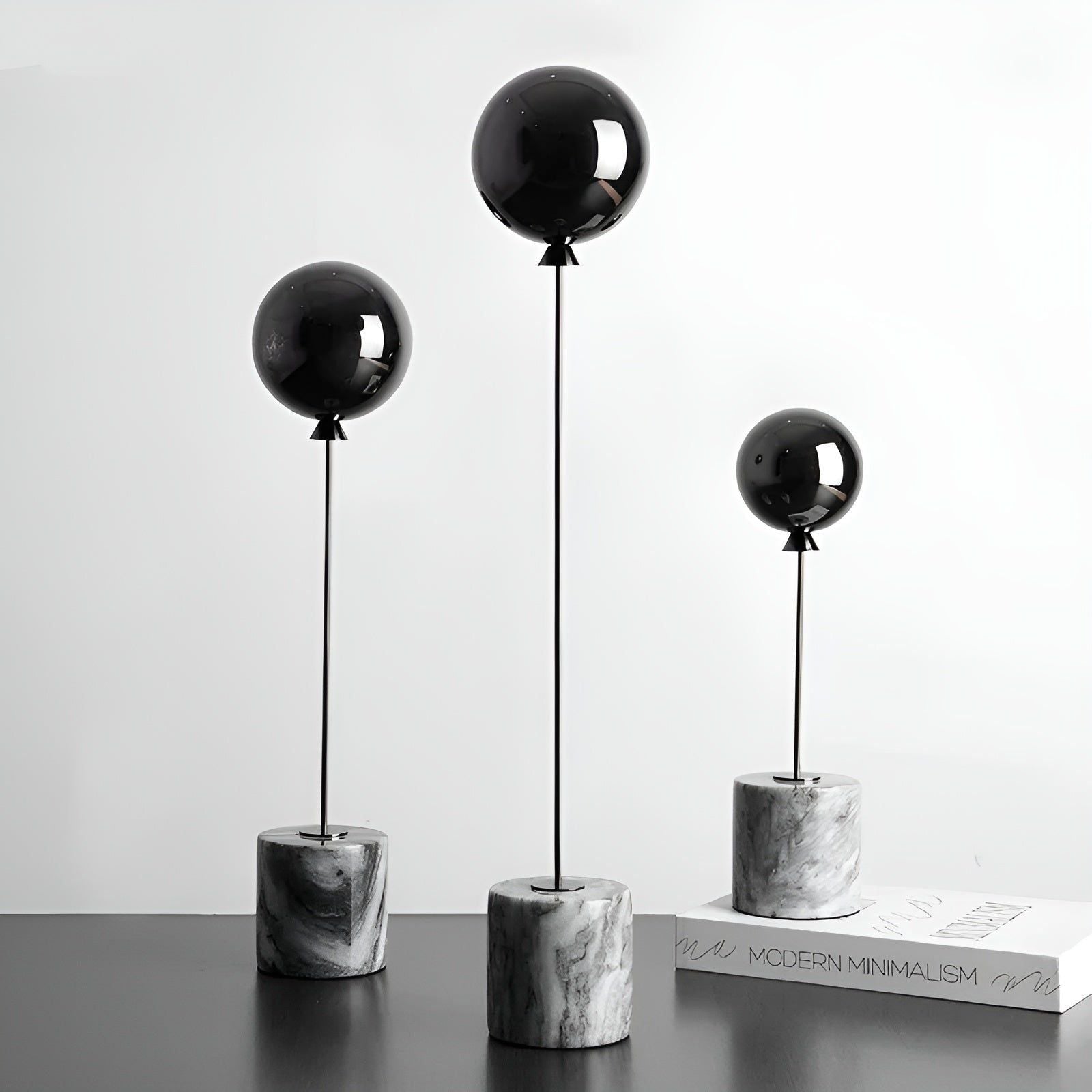 GlamOrb Ornament - Marmor-Basis Metall Wohnkultur Ornamente - Schwarz / 33x10x10cm - Wohnzubehör