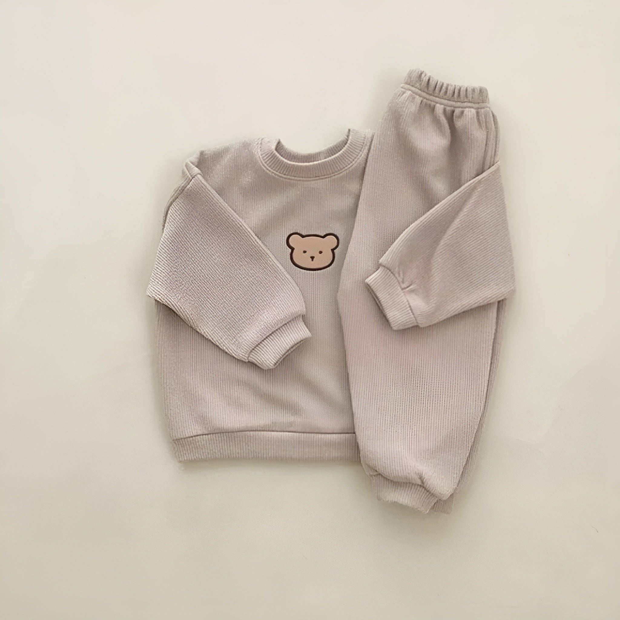 Bear Love - Stilvolle Baumwolle Bestickt Passendes Bärenset (Pullover und Hose) - Elegare