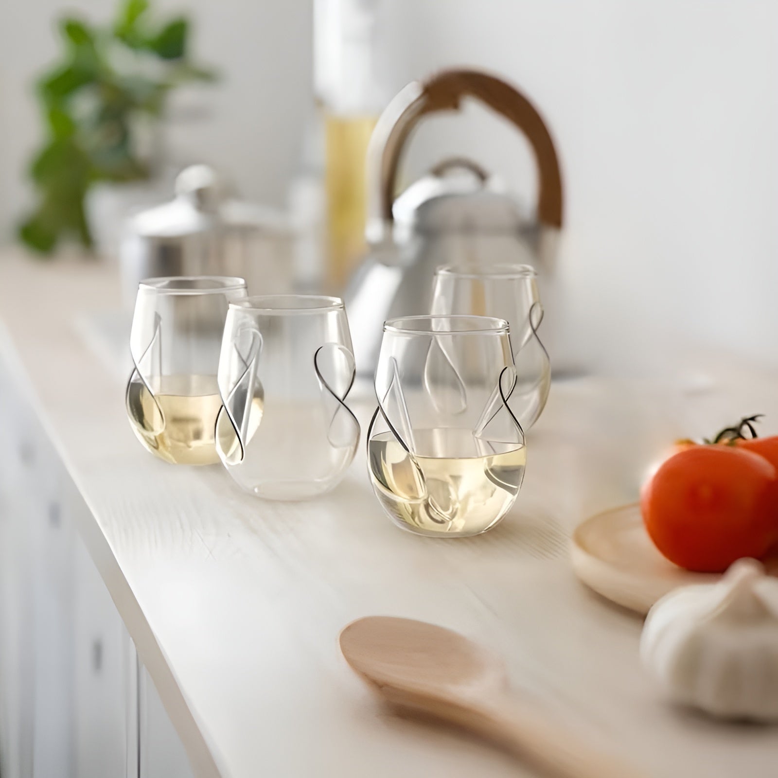 Hochwertiges Glas aus Borosilikat – Elegant geschwungen | Stilvoll für Wein und besondere Anlässe - Weinglas