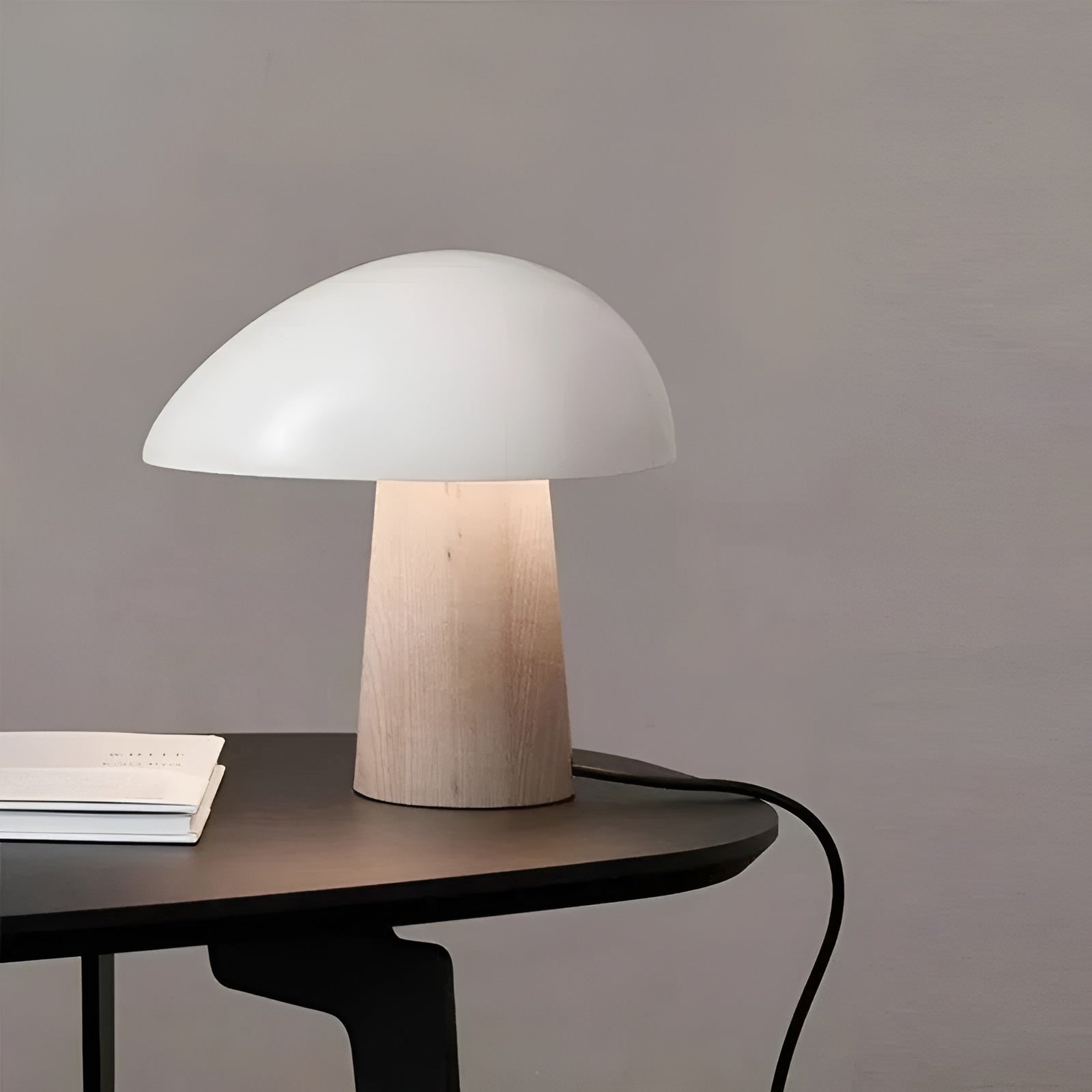 Minimalistische Tischlampe – Skandinavisches Design mit Warmem Licht | Perfekt für Wohnzimmer & Schlafzimmer