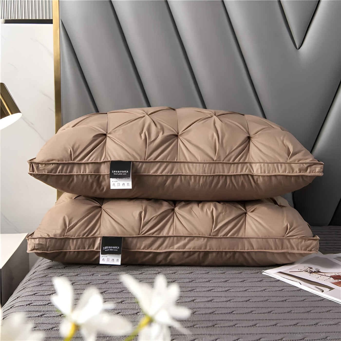 Hotelkissen mit Daunenfüllung – Luxuriös und Komfortabel | Modernes Design für Schlafzimmer und Wohnzimmer - Braun